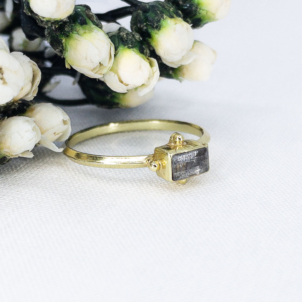 Bague Pierre Fine Naturelle Rectangle Labradorite | Madame Nature ...