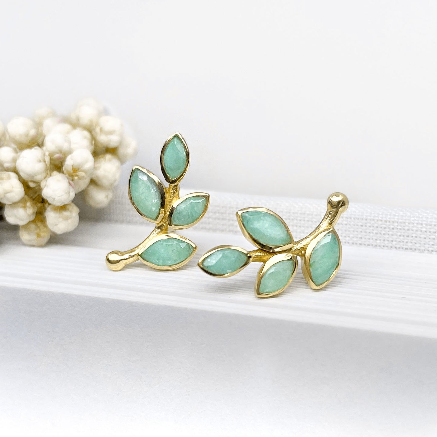 Boucles d'oreilles en pierre fine naturelle amazonite vert lagon - bijou plaqué or