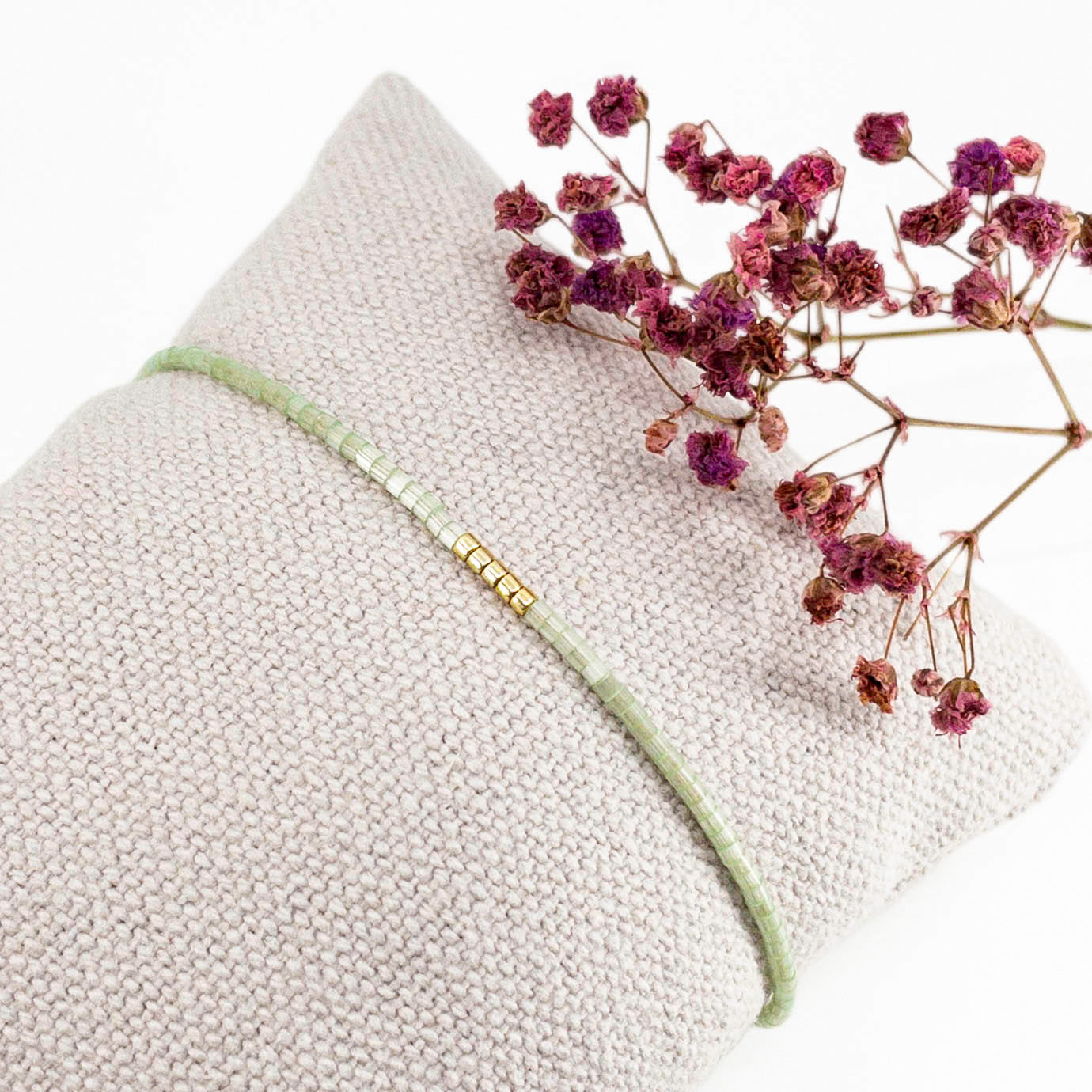 Bracelet en perles de rocaille vert nude