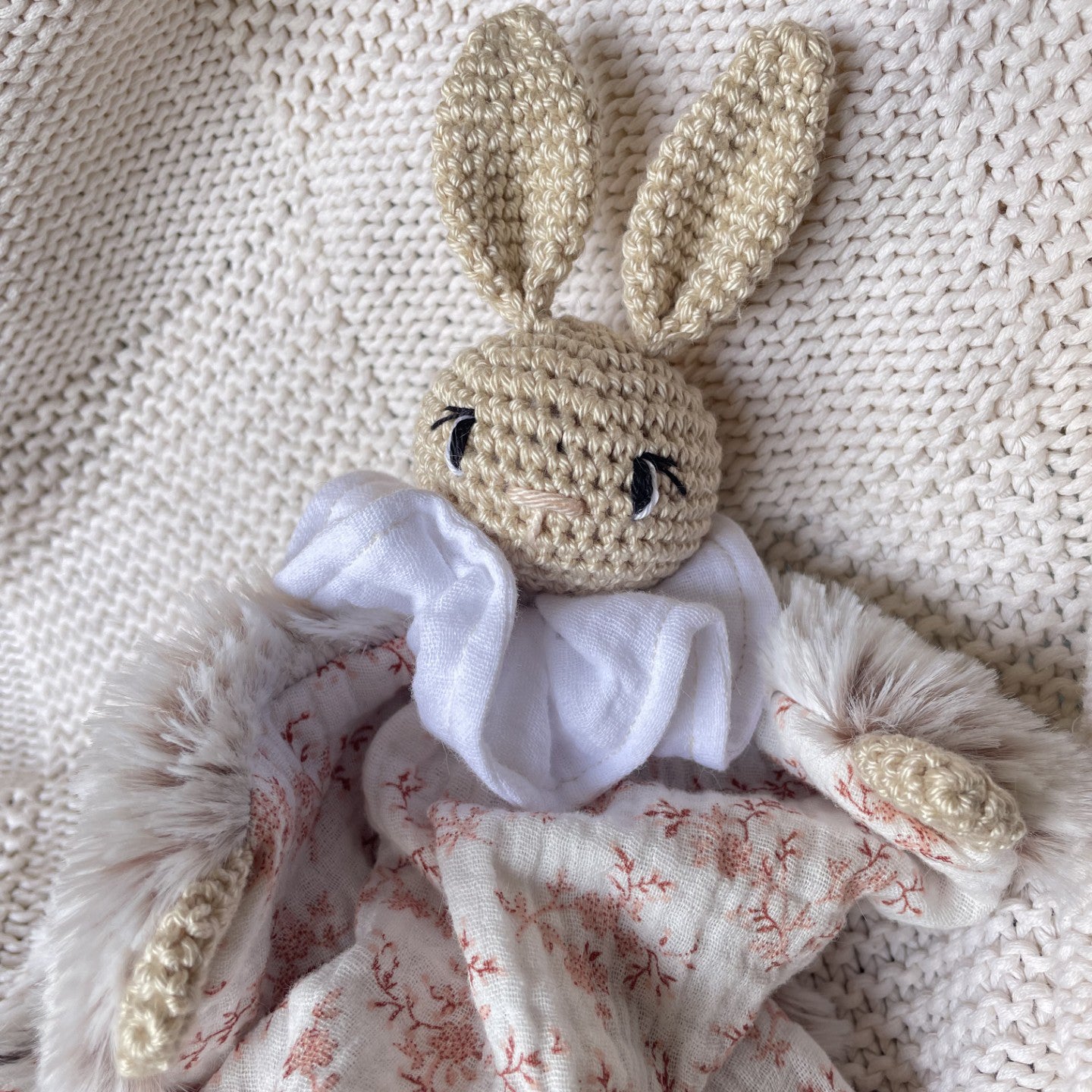 Doudou Lapine fait main en France