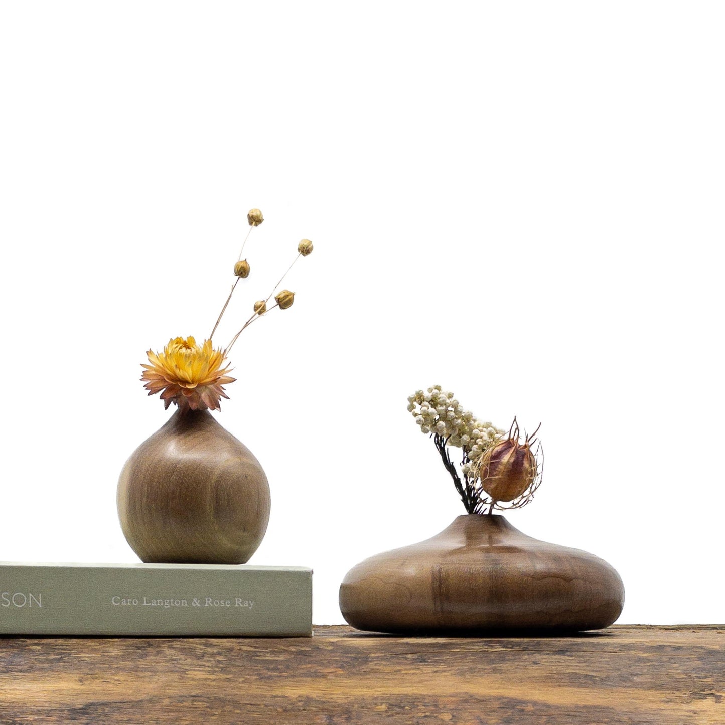 Vase en bois brut entièrement confectionné à la main