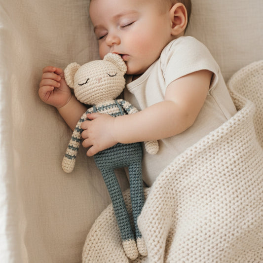 Doudou Ours en crochet coton bio fait main