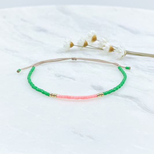 Bracelet en perles de rocaille colorées et or