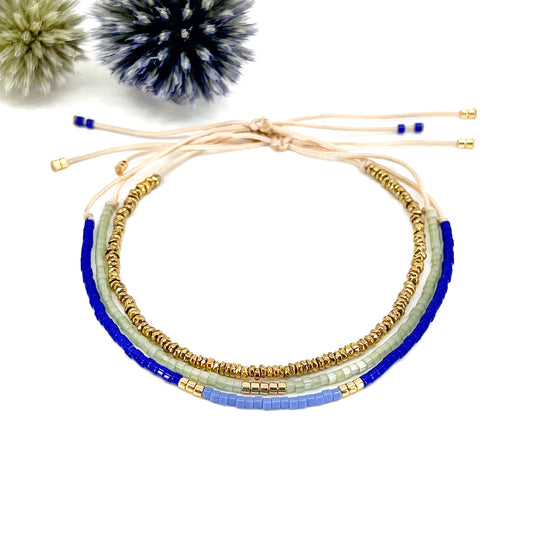 Trio de bracelets en pierres fines et perles de rocaille en verre "Nuances de Bleu et Vert Nude". Peuvent se porter indépendamment.