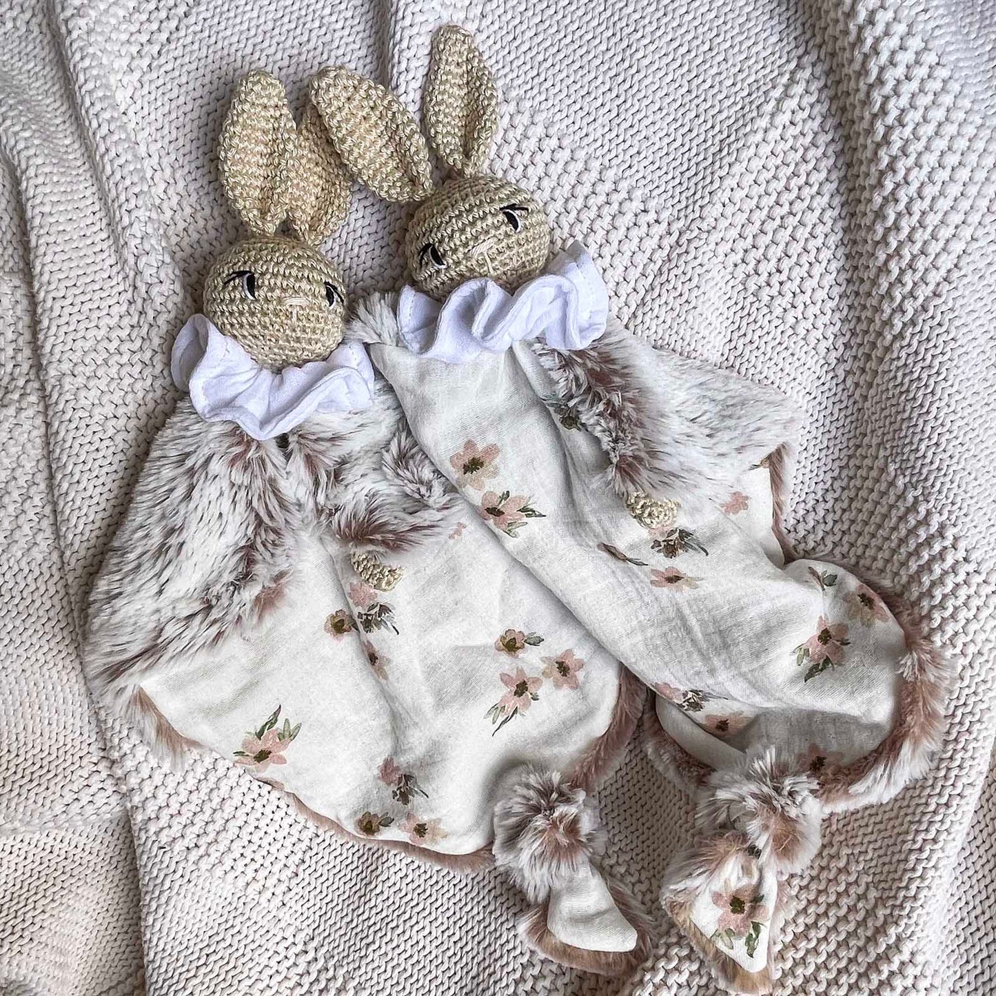 Doudou Lapine fait main en France