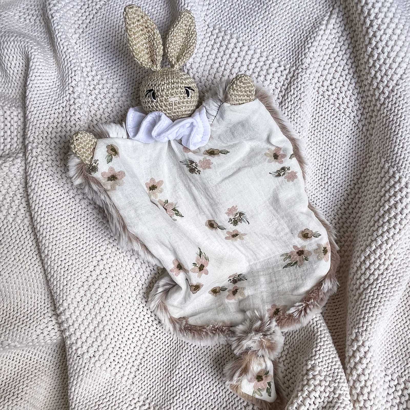 Doudou Lapine fait main en France