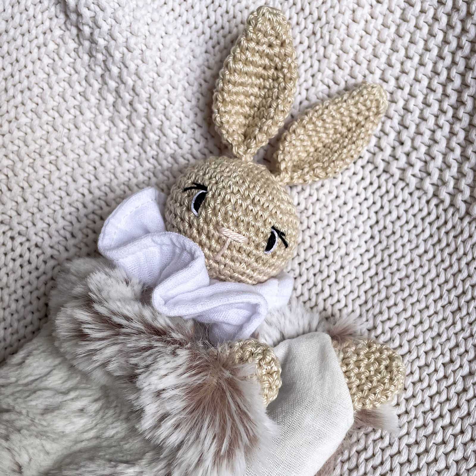 Doudou Lapine fait main en France