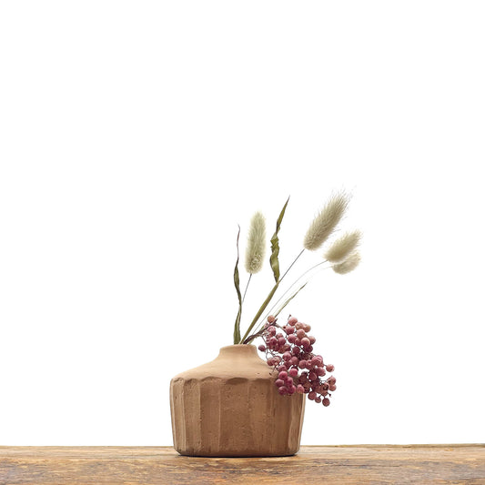 Vases en terre cuite couleur terracotta - fait main. 